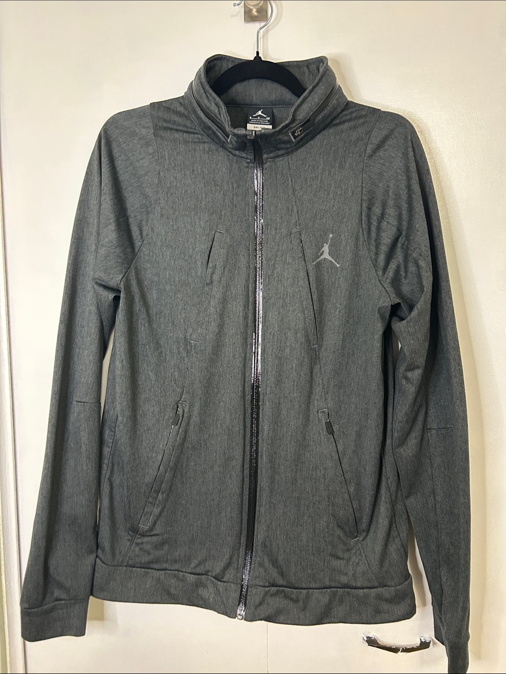 Jordan Men's Grey Lightweight Full-Zip Jacket